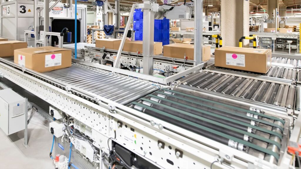 تحلیل بهینه مصرف انرژی در سیستم‌های نقاله با کنترلرهای هوشمند